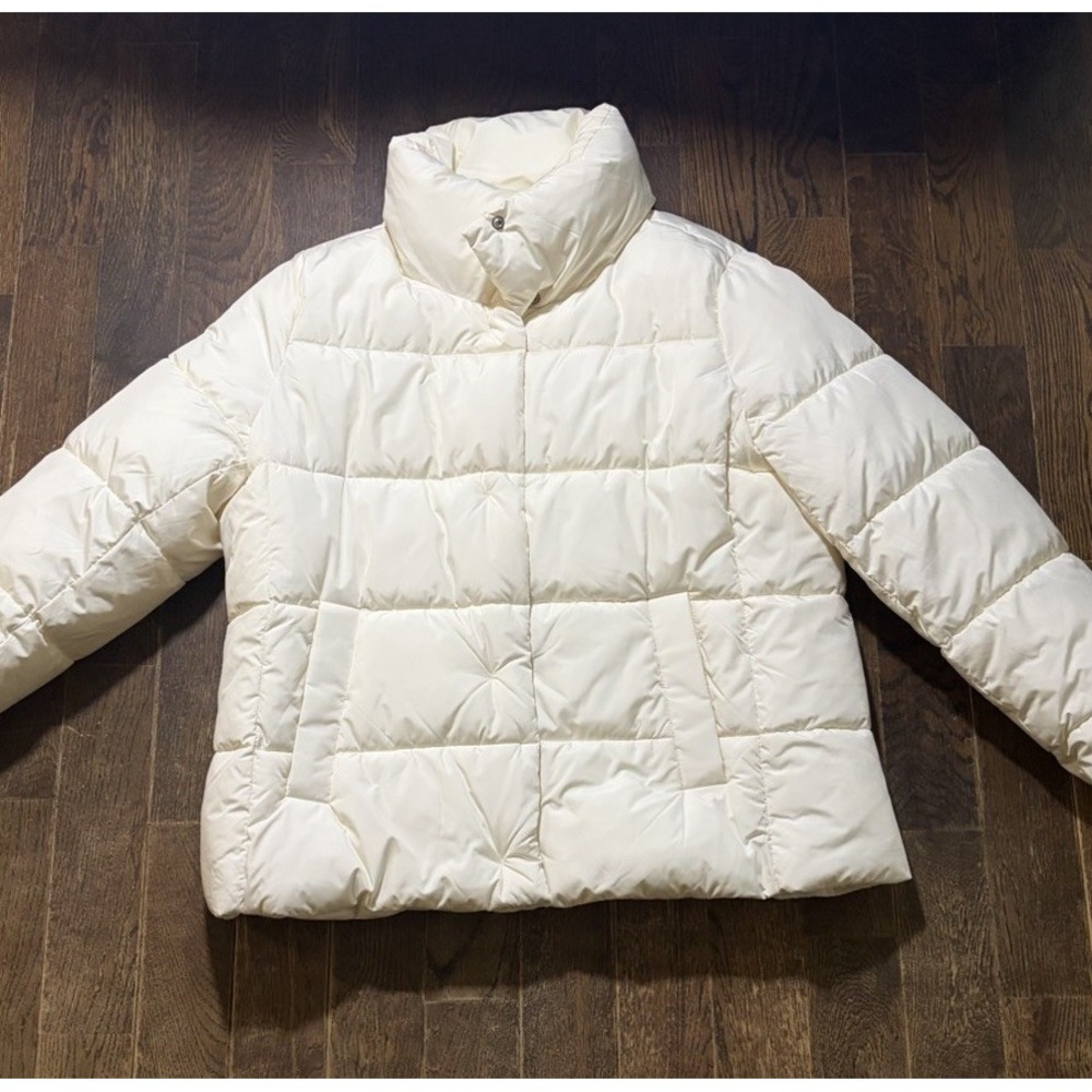 Talbot's Cream Color Puffer Jacket Women's Size XL Pockets Snap Closure